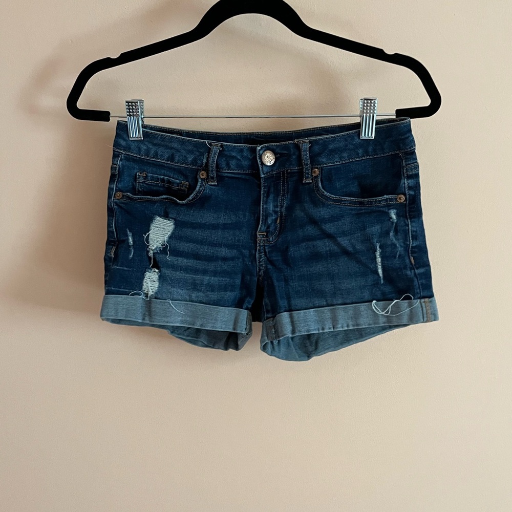 Aeropostale Jean Shorts. (size 4)